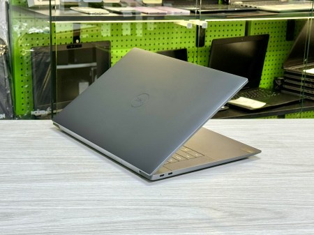 Dell XPS 9640 45
